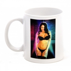 STRIP MUG - MODELO MUJER CASTAÑA